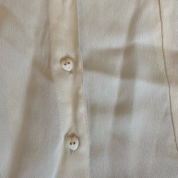 The Seamstress cream blouse - Picture 2 of 3